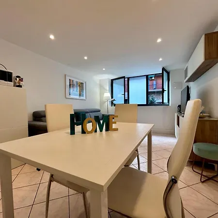 Kibilu - Via Tolmezzo - Ospedale San Raffaele - Stazione Di Lambrate Apartman *