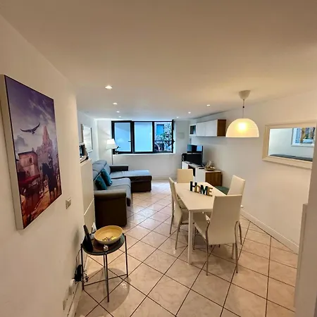 Kibilu - Via Tolmezzo - Ospedale San Raffaele - Stazione Di Lambrate Apartamento *