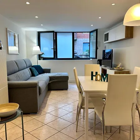 Kibilu - Via Tolmezzo - Ospedale San Raffaele - Stazione Di Lambrate Apartamento Milão